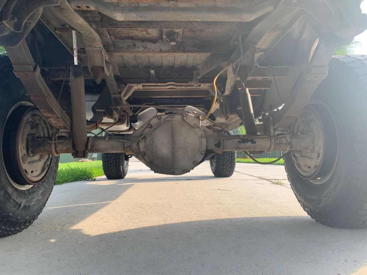 1987 GMC Sierra 2500 V2500 - photo 7