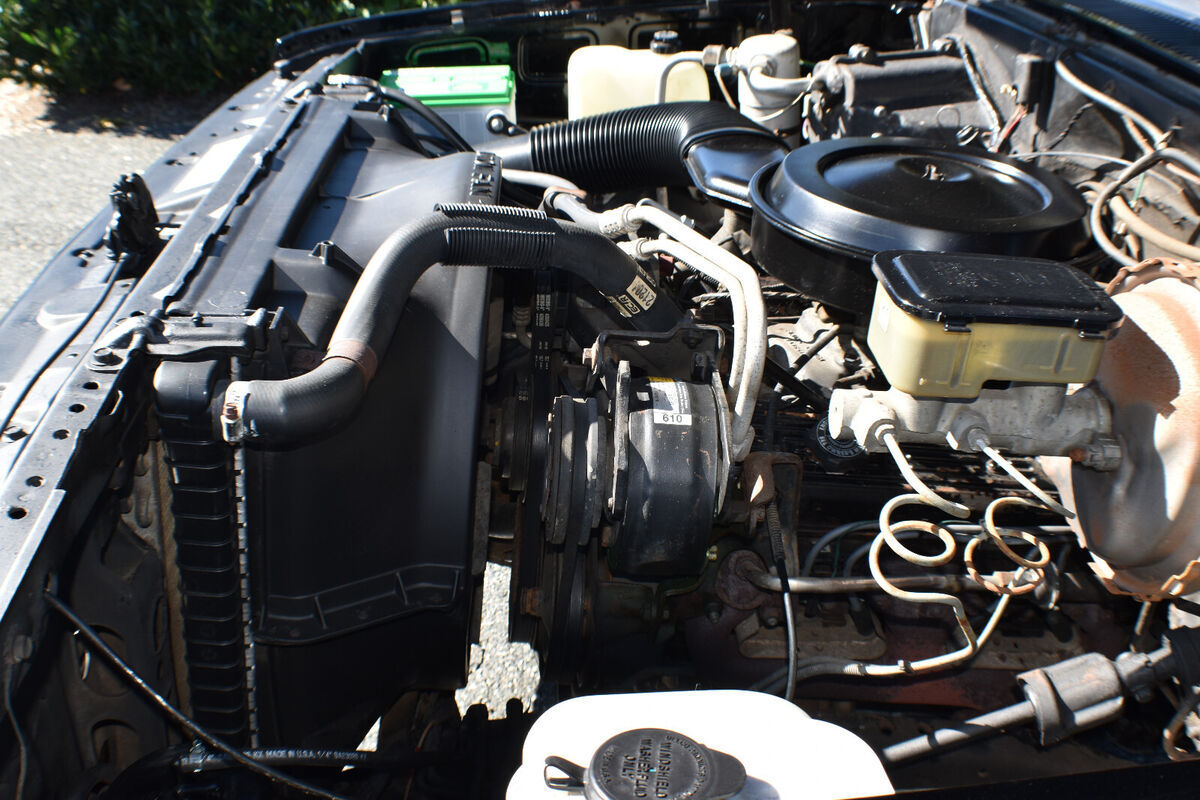 1987 GMC Sierra 1500 Classic 4x4 V8 Low Miles - photo 11
