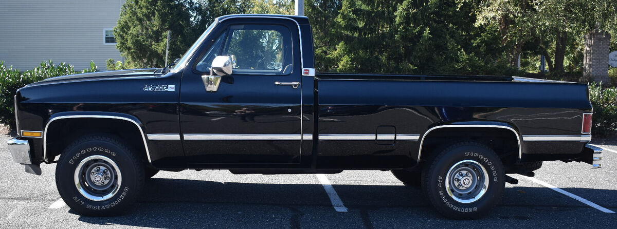 1987 GMC Sierra 1500 Classic 4x4 V8 Low Miles - photo 2