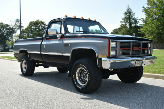 1987 GMC Sierra 1500 Classic 4x4 - photo 2