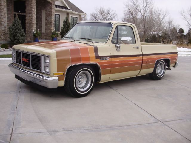 1987 GMC Sierra Classic SWB short bed Desert Fox Striped 1987 GMC Sierra 1500 Sierra Classic