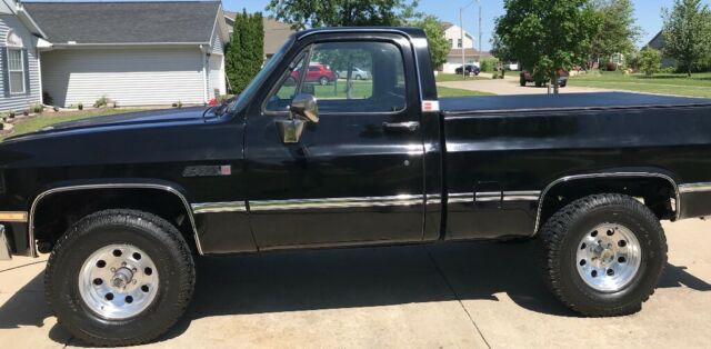 1987 GMC Sierra 1500 CLASSIC - photo 3