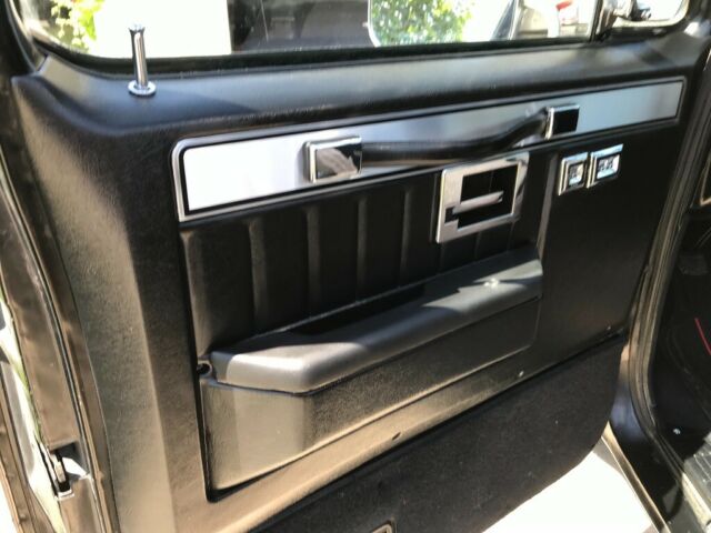 1987 GMC Sierra 1500 CLASSIC - photo 9