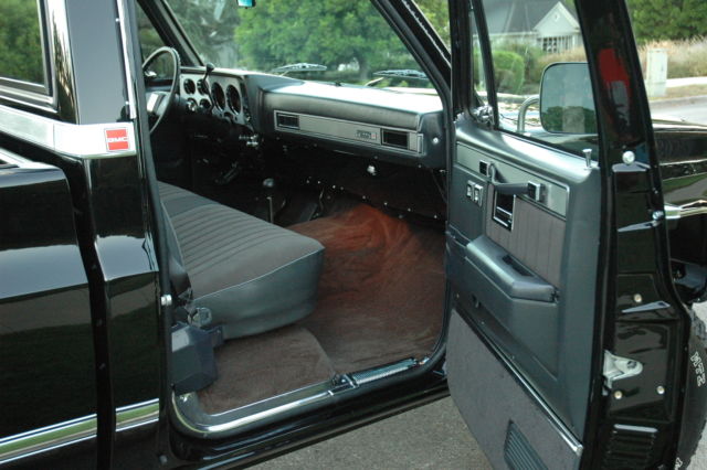 1987 Chevrolet C/K Pickup 3500 - photo 10