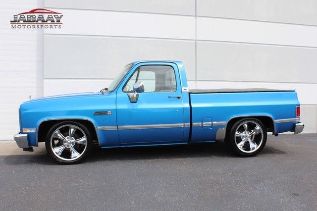 1987 GMC 1/2 Ton Pickups