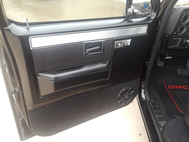 1987 GMC Sierra 1500 Shaved - photo 11
