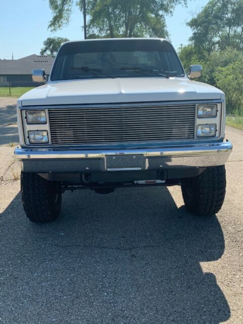 1987 GMC Sierra 1500 V1500 - photo 2