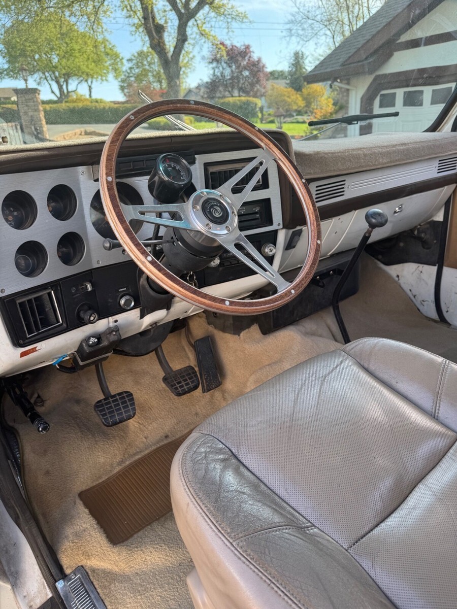 1987 GMC 6000 - photo 10