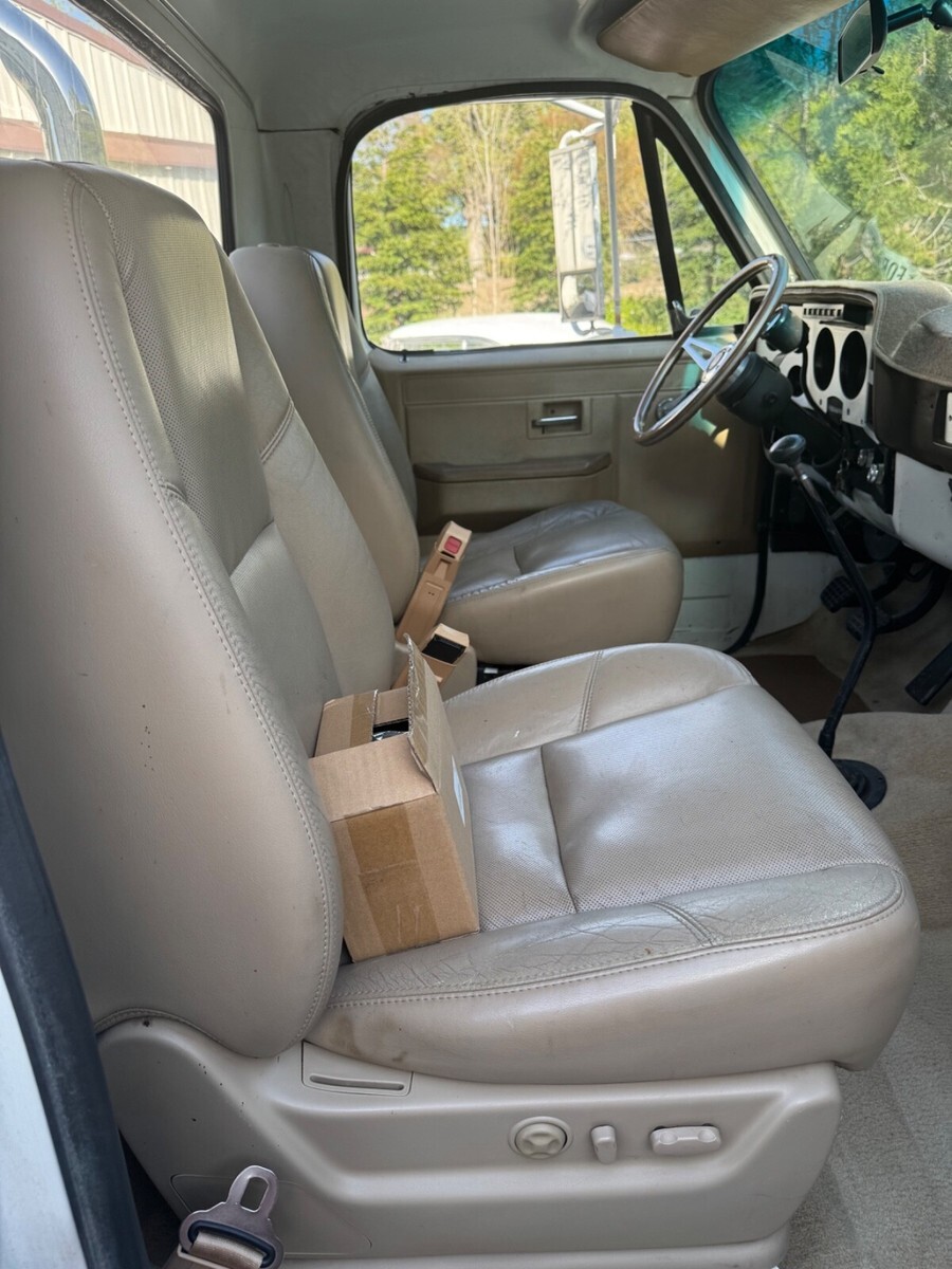 1987 GMC 6000 - photo 7