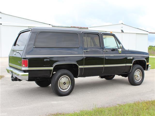 1987 GMC Suburban Sierra Classic - photo 11