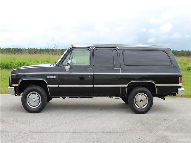 1987 GMC Suburban Sierra Classic - photo 3