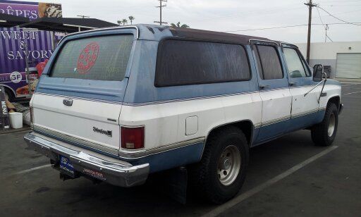 1987 GMC Suburban - photo 3