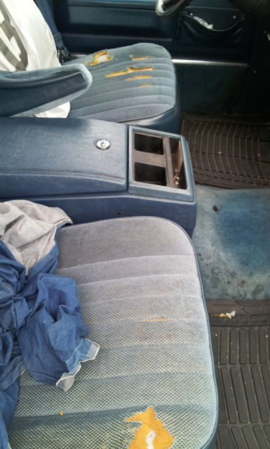1987 GMC Suburban - photo 7