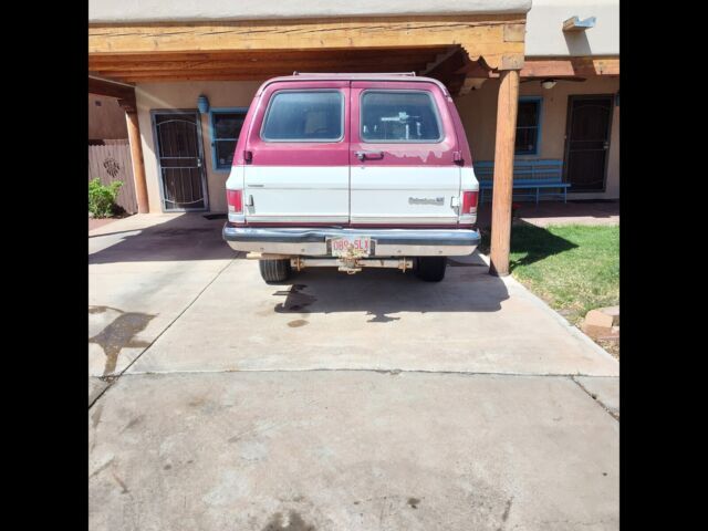 1987 GMC Suburban V15 CONVENTIONAL - photo 3