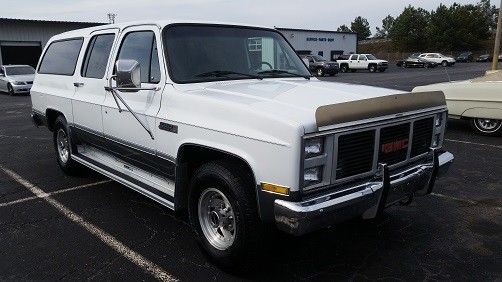 1987 GMC Suburban -- - photo 4