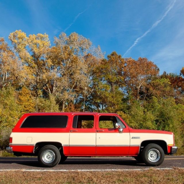 1987 GMC Suburban Sierra Classic - photo 5