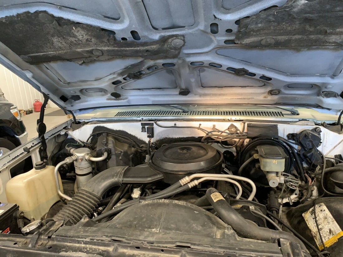 1987 GMC V1500 V1500 - photo 11
