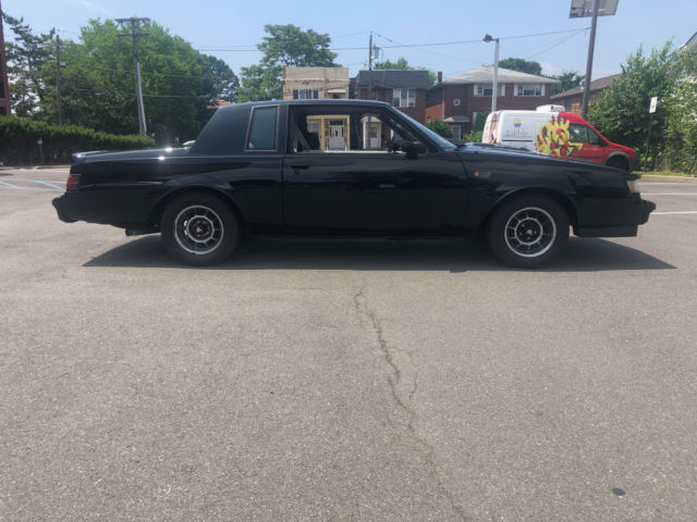 1987 Buick Grand National - photo 2
