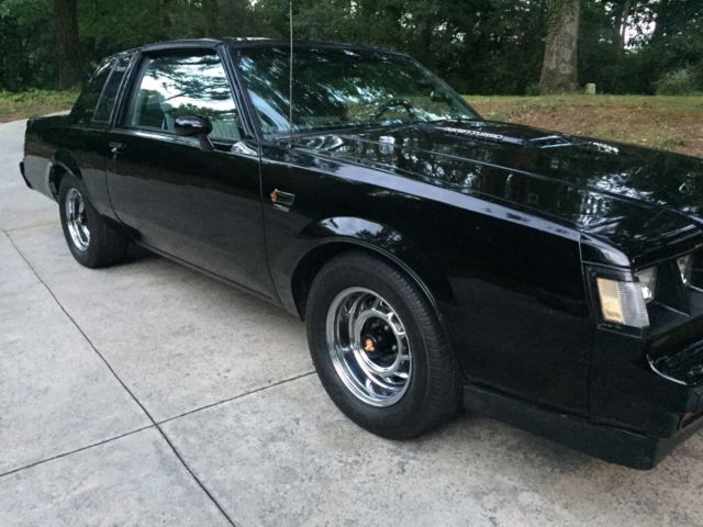 1987 Grand National with T-Tops and Digital Dash 1987 Buick Grand National