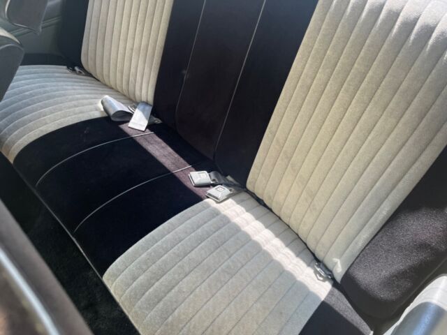 1987 Buick Grand National - photo 12