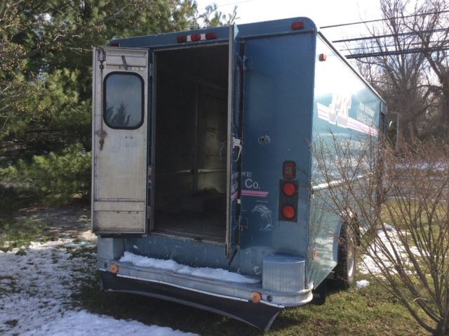 1987 Ford Grumman Van - photo 10