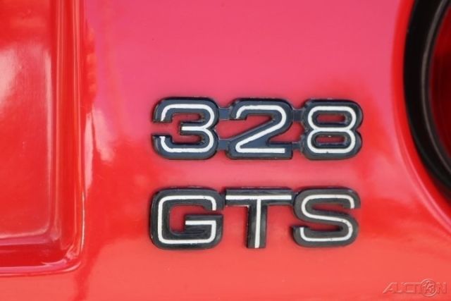 1987 Ferrari 328 GTS - photo 12