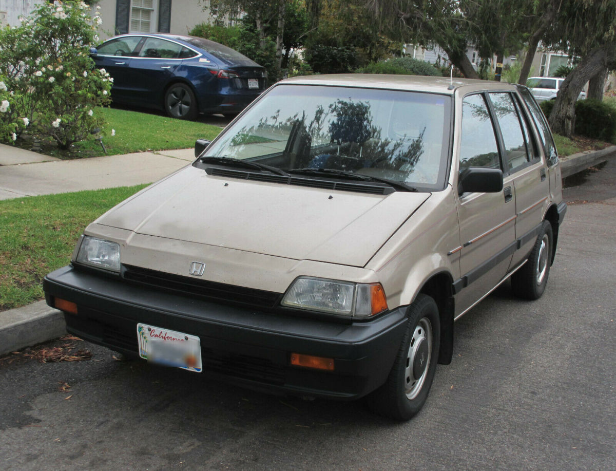 1987 Honda Civic Wagon - Real Time 4WD - Drives great - Needs new owner! 1987 Honda Civic