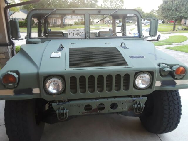 1987 Hummer H1 M998