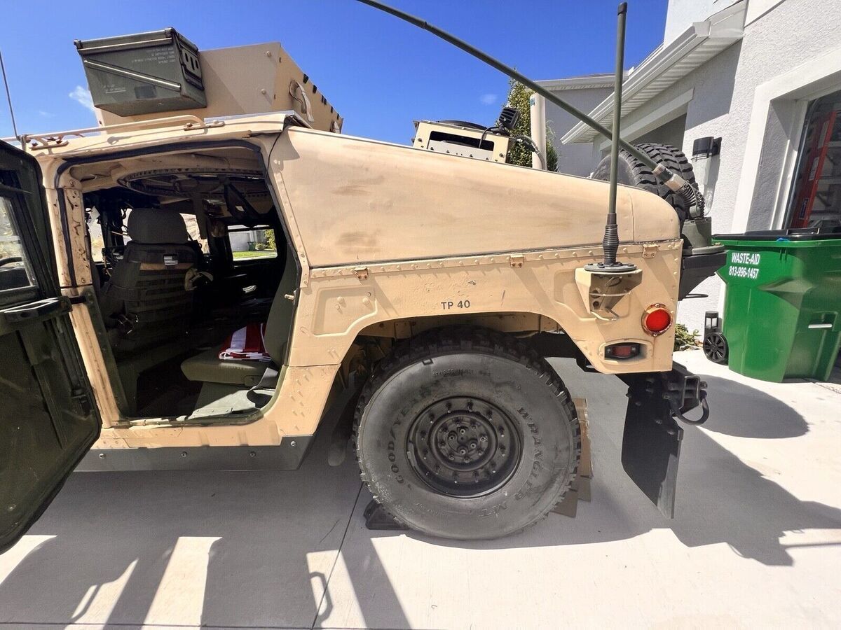 1987 Hummer H1 slant back - photo 4
