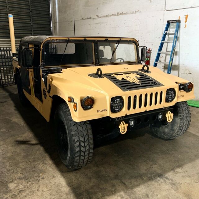 1987 Hummer H1