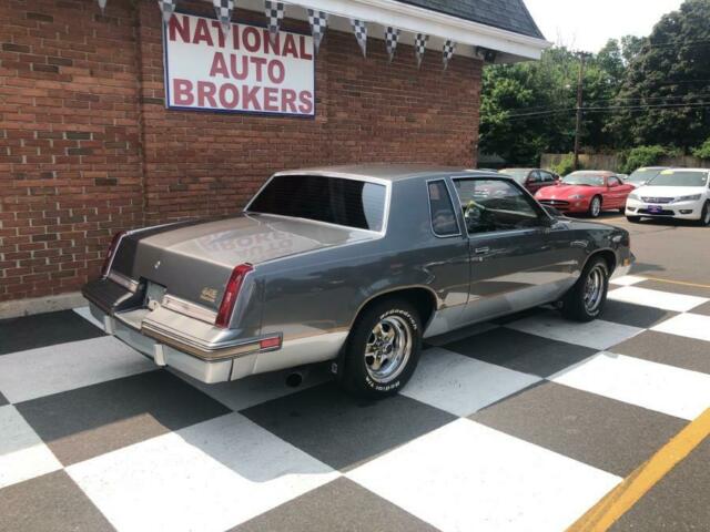 1987 Oldsmobile 442 Cutlass Supreme - photo 5