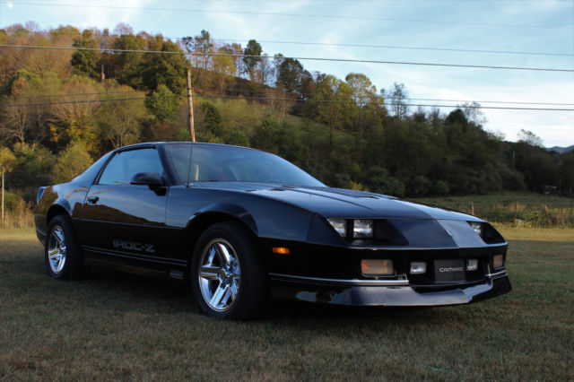 1987 Chevrolet Camaro IROCZ - photo 7