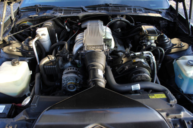 1987 Chevrolet Camaro IROCZ - photo 9