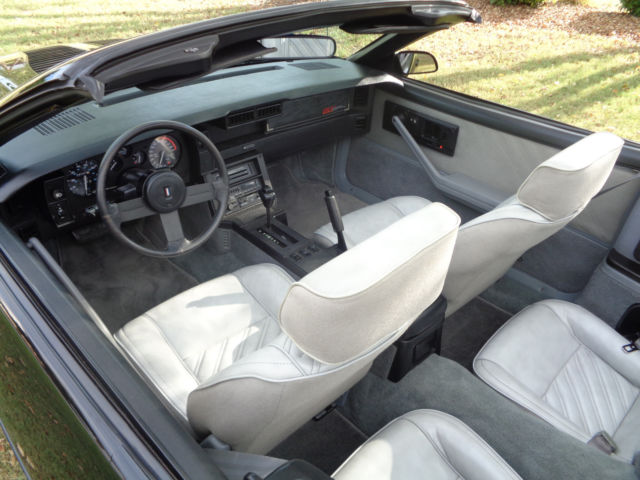 1987 Chevrolet Camaro - photo 5