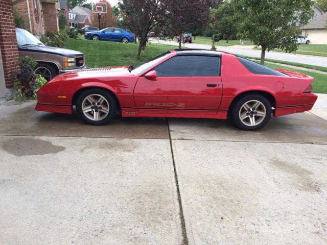 1987 IROC-Z Z28, TPI V8,5 Spd,T-Tops, LOW Miles,ORIGINAL, HIGHLY OPTIONED!! 1987 Chevrolet Camaro IROC Z28