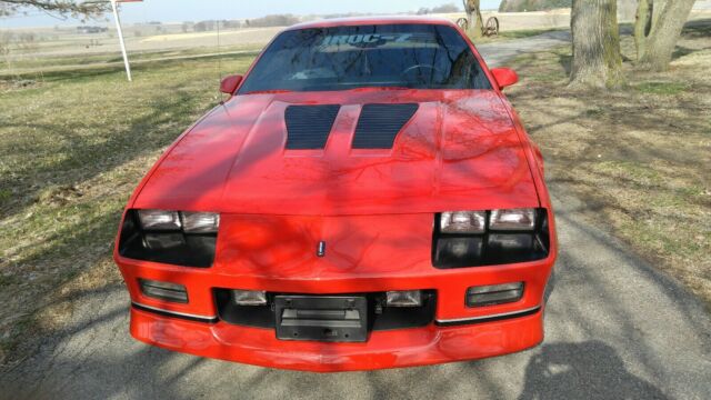 1987 Chevrolet Camaro IROC Z28 - photo 4