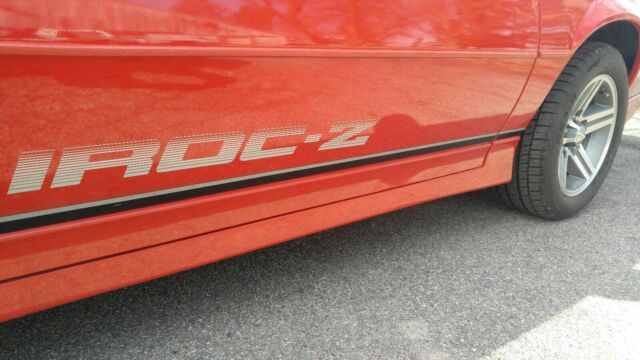 1987 Chevrolet Camaro IROC Z28 - photo 8