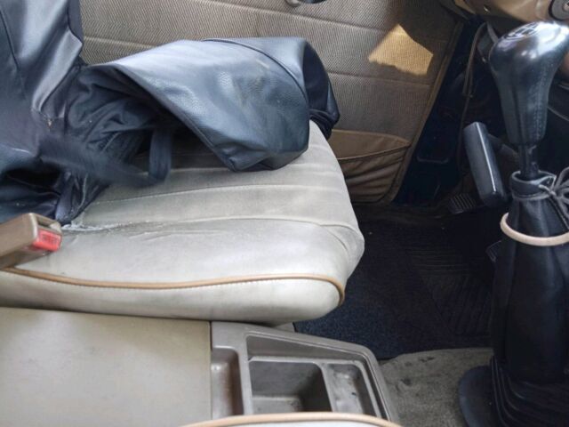1987 Isuzu Trooper II - photo 9
