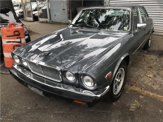1987 Jaguar XJ 54,878 Miles grey runs great 54000milies 54000miles 54000miles 1987 Jaguar XJ --