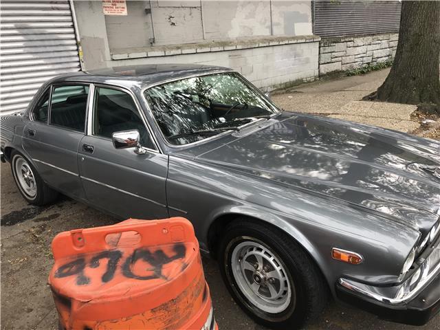 1987 Jaguar XJ -- - photo 10