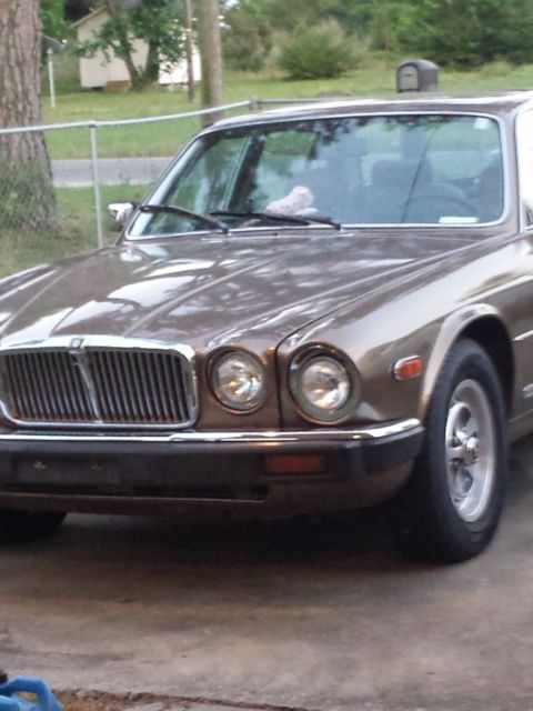 1987 Jaguar XJ 6 Vanden Plas (32 years old) 1987 Jaguar XJ6
