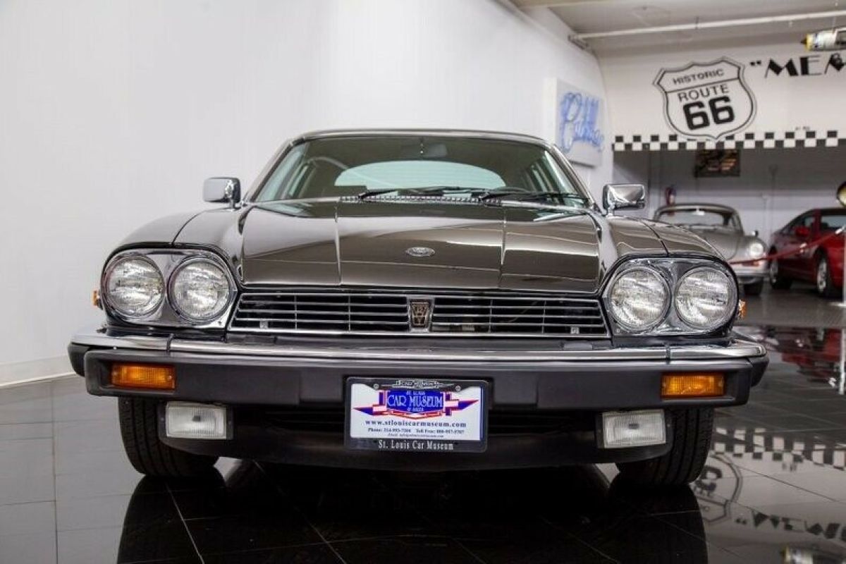 1987 Jaguar XJ-S Coupe - photo 10