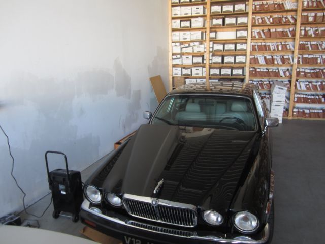 1987 Jaguar XJ12 Vanden Plas - photo 2