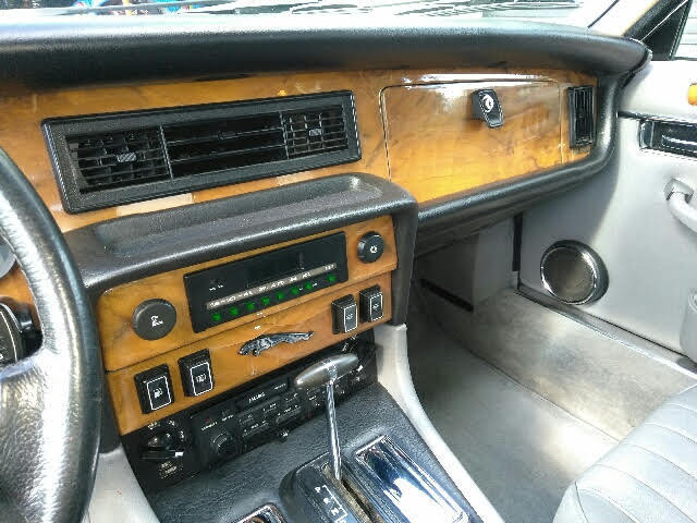 1987 Jaguar XJ6 - photo 6