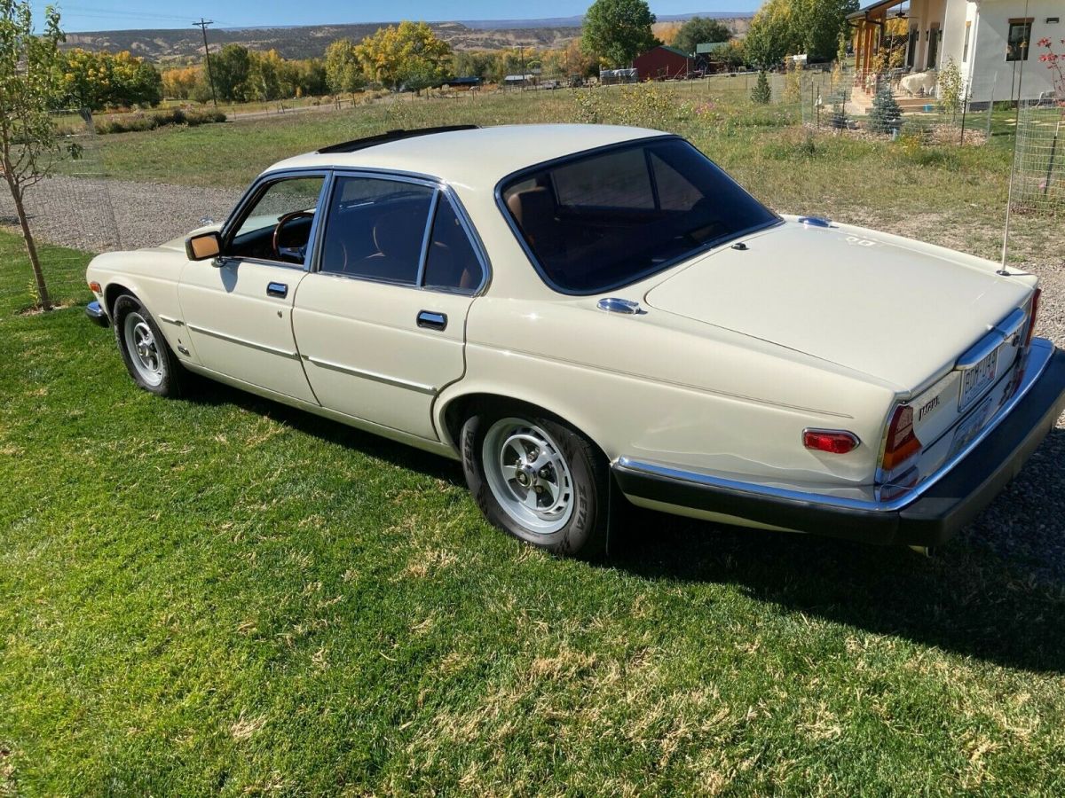 1987 Jaguar XJ6 - photo 4