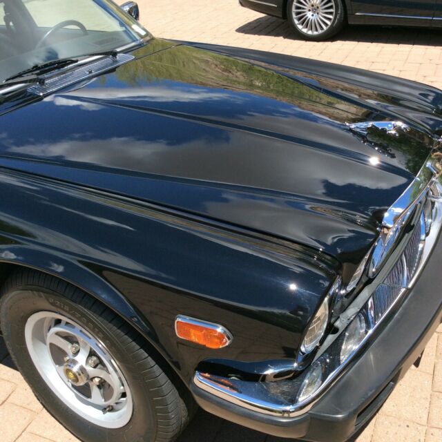 1987 Jaguar XJ6 - photo 5