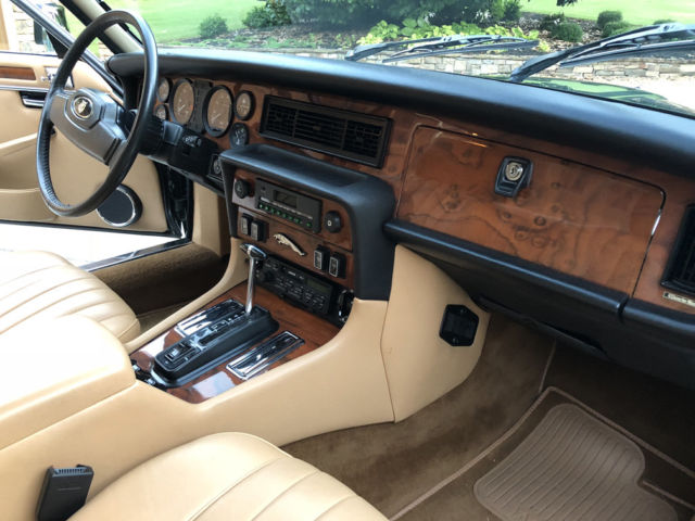 1987 Jaguar XJ6 - photo 11