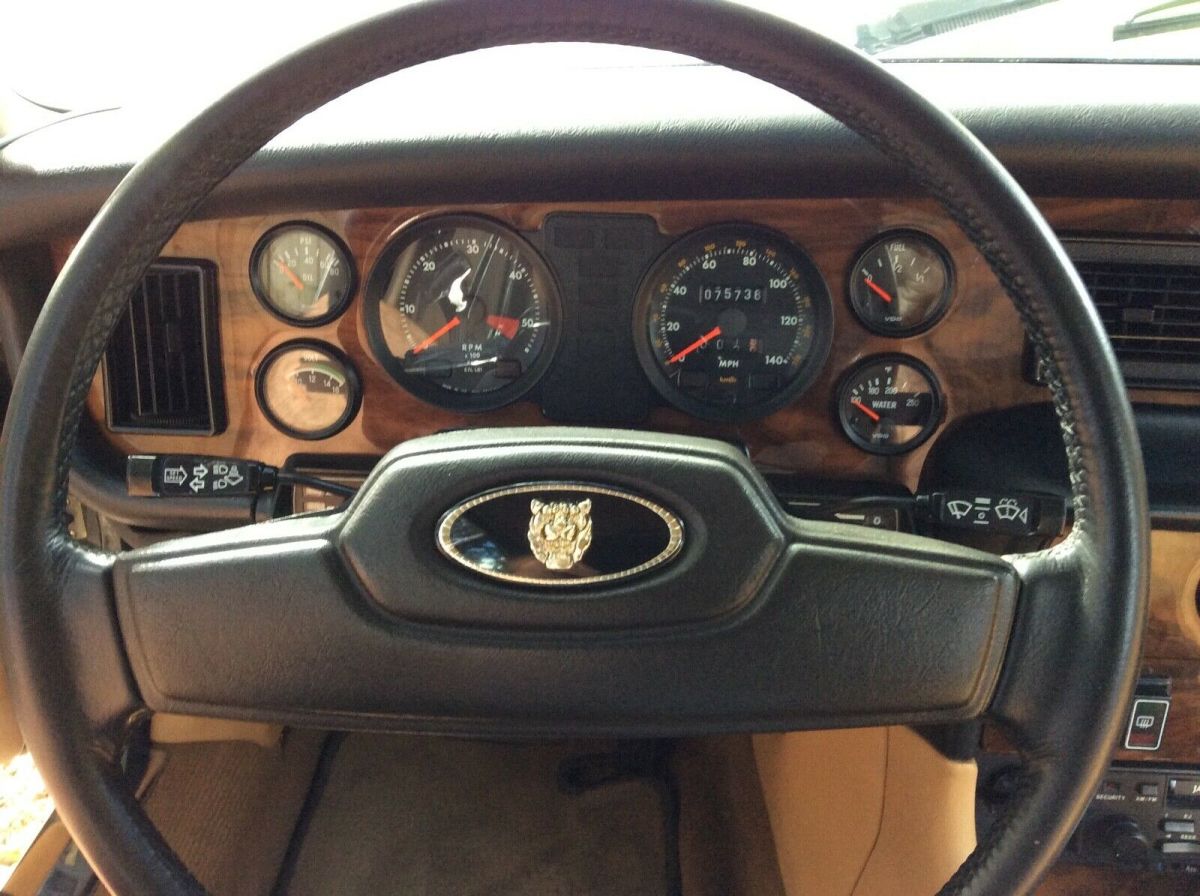 1987 Jaguar XJ6 - photo 8