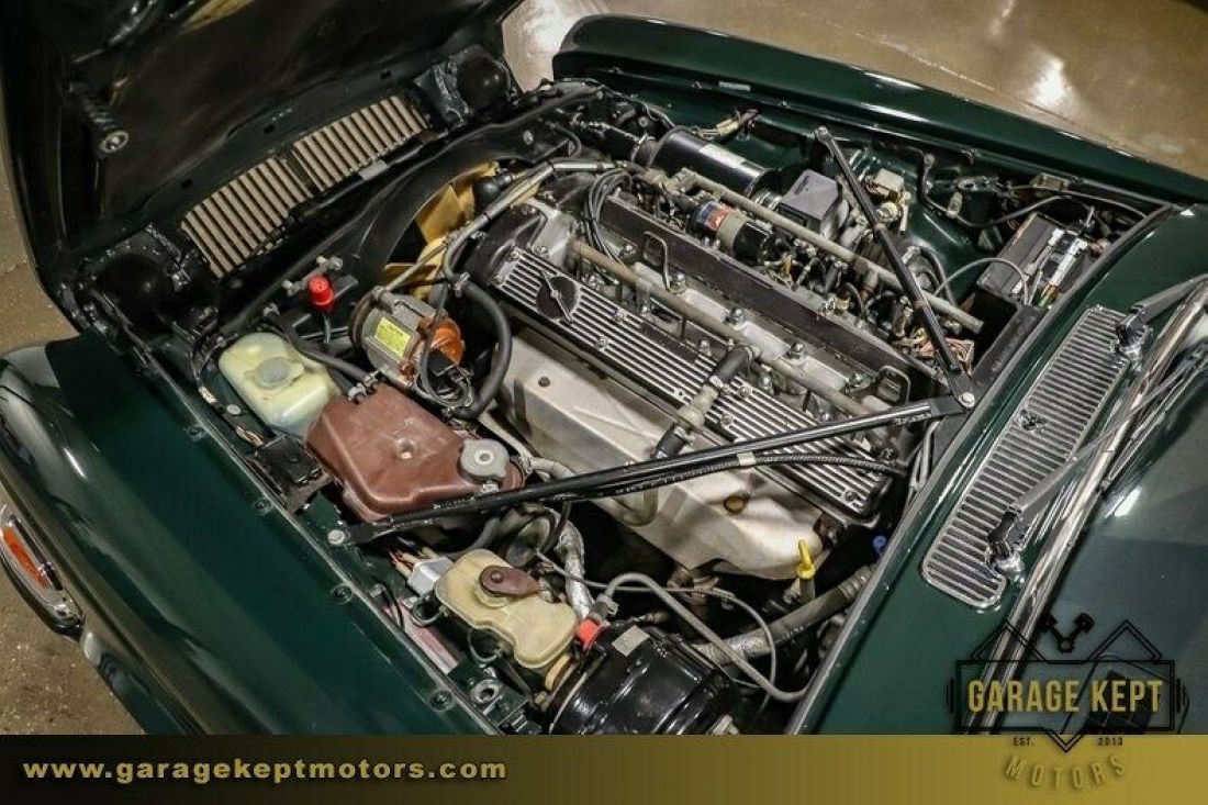 1987 Jaguar XJ6 Sedan - photo 8