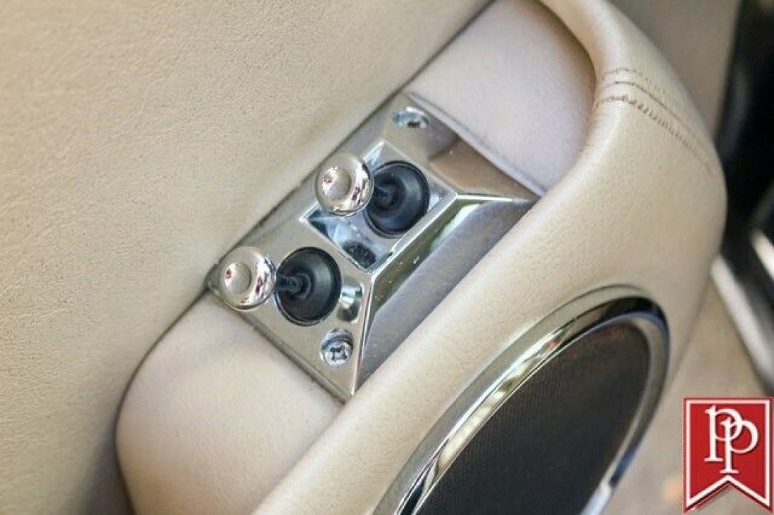 1987 Jaguar XJ6 Vanden Plas - photo 12
